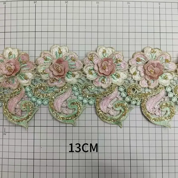 Modieuze hoogwaardige korte driedimensionale bloemen pailletten kant geschikt voor jurken en andere accessoires