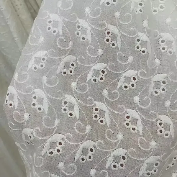 White Cotton Lace Embroidery Eyelet Fabric For Dress
