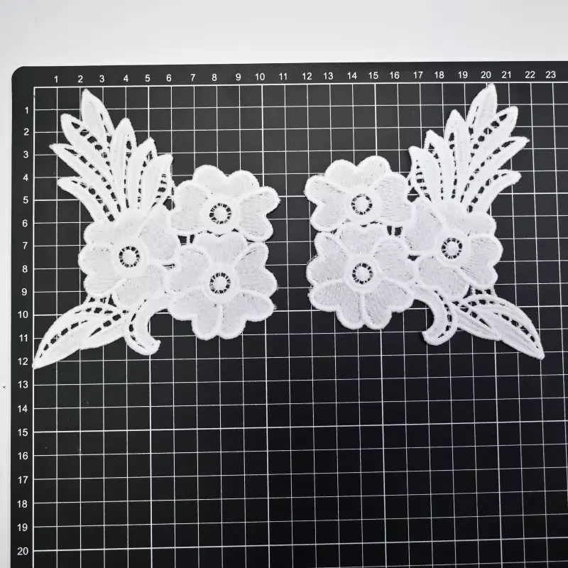 Wholesale High Quality Colorful Embroidery Lace Trimmingmesh Lace